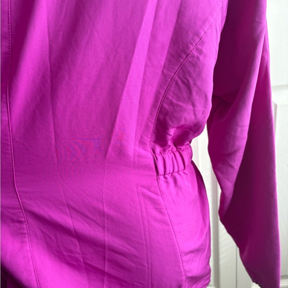 Nike Golf Magenta Windbreaker - Picture 5 of 7